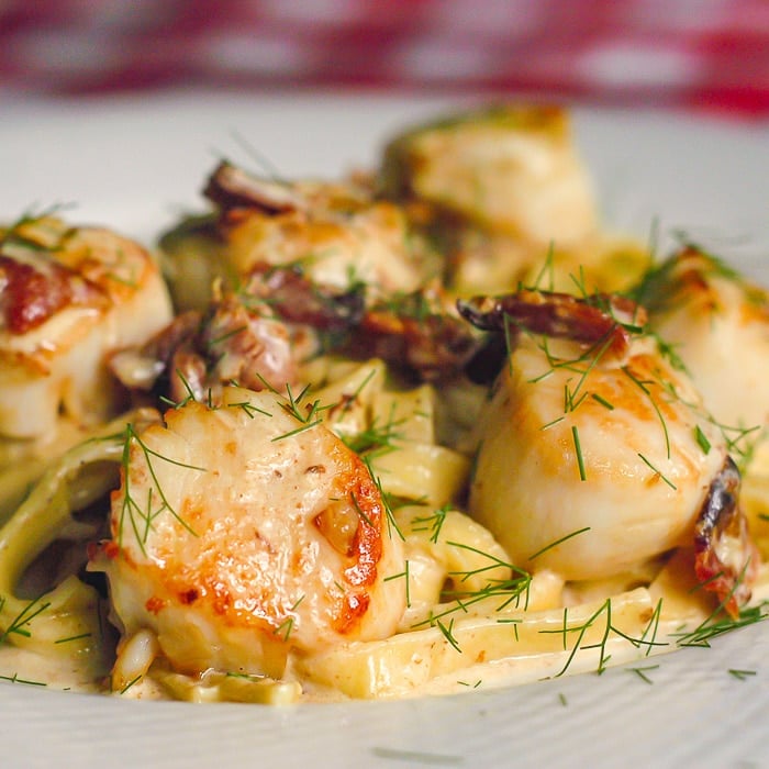 Pan Seared Scallops with Bacon Fennel Cream Sauce. Original photo from 2007.