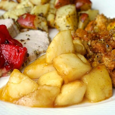 Saut&eacute;ed Cinnamon Apples