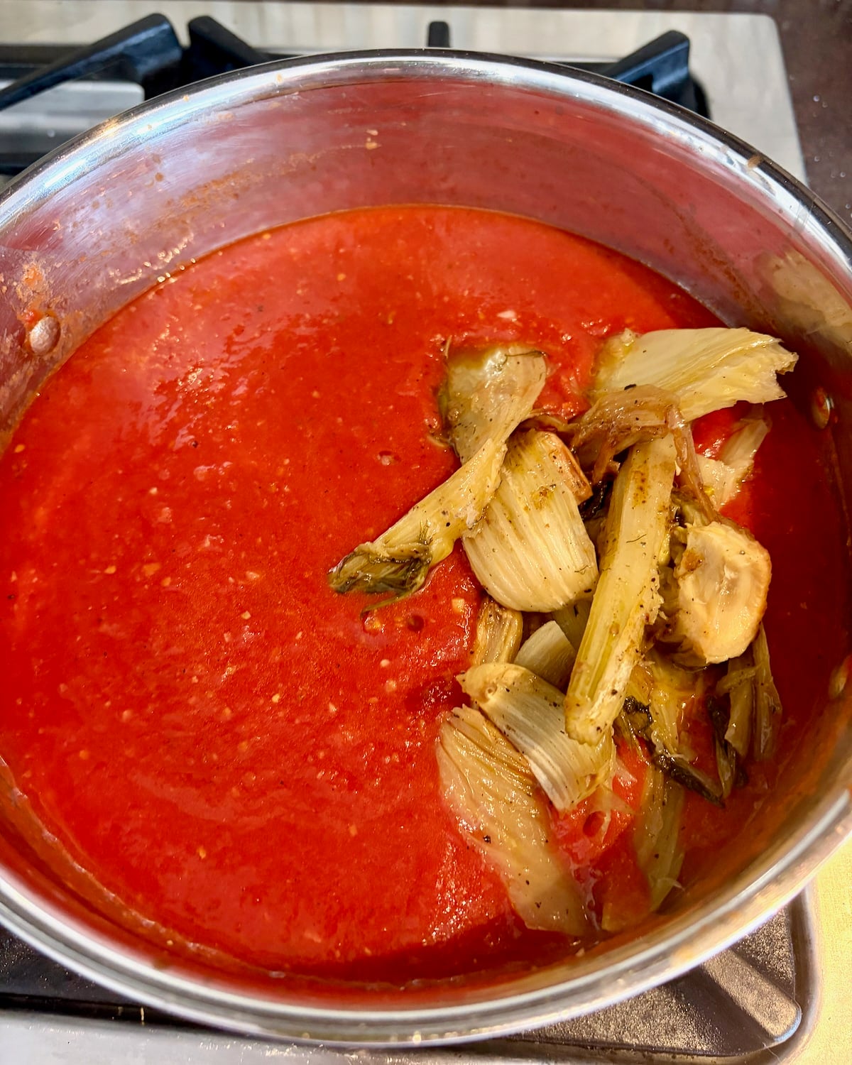 Adding the roasted fennel to the sauce