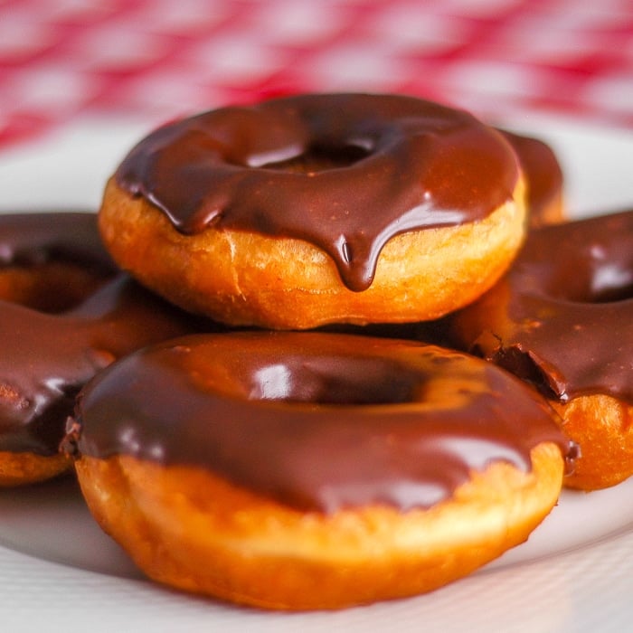 Homemade glazed donuts - how to make easy glazed donuts