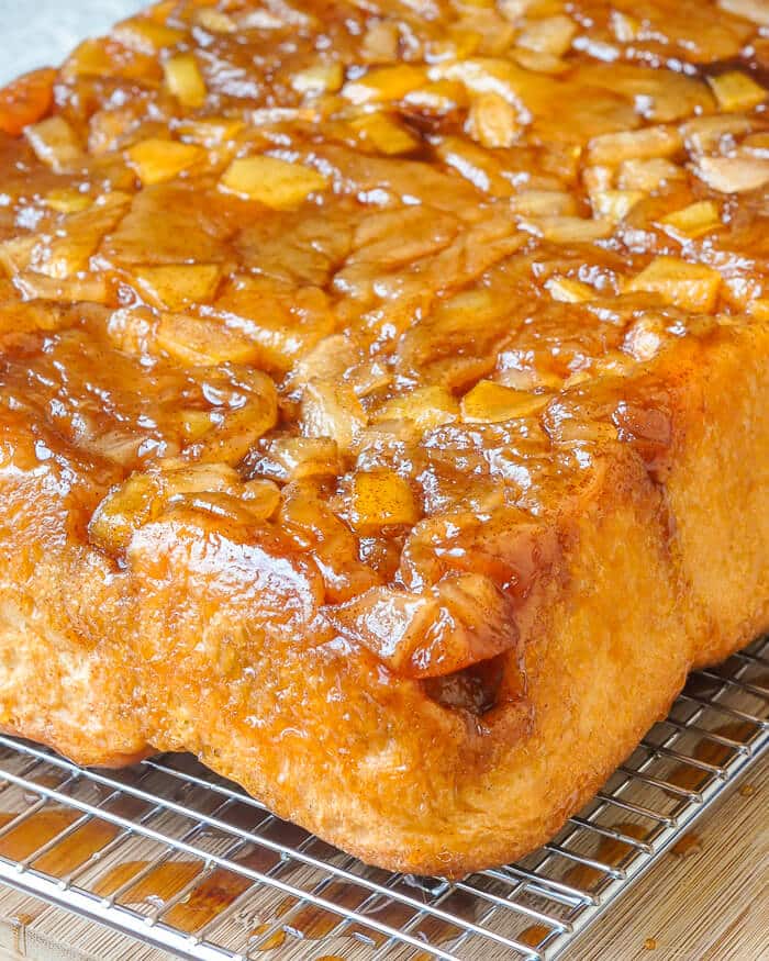 Apple Cinnamon Sticky Buns