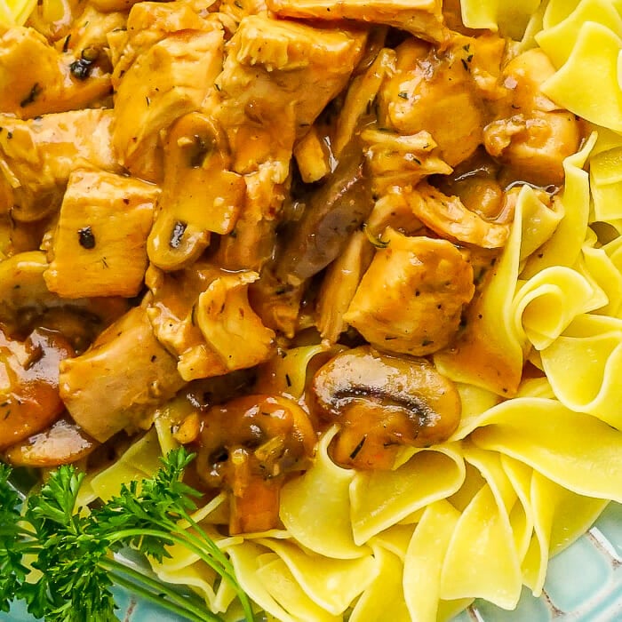 Easy Leftover Turkey Stroganoff. Super Quick & Easy with few ingredients!