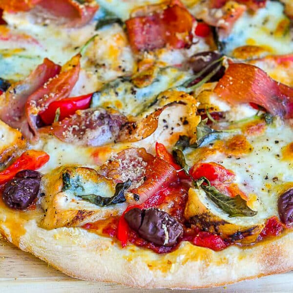 Prosciutto Pizza Margherita with Grilled Chicken your new fave!