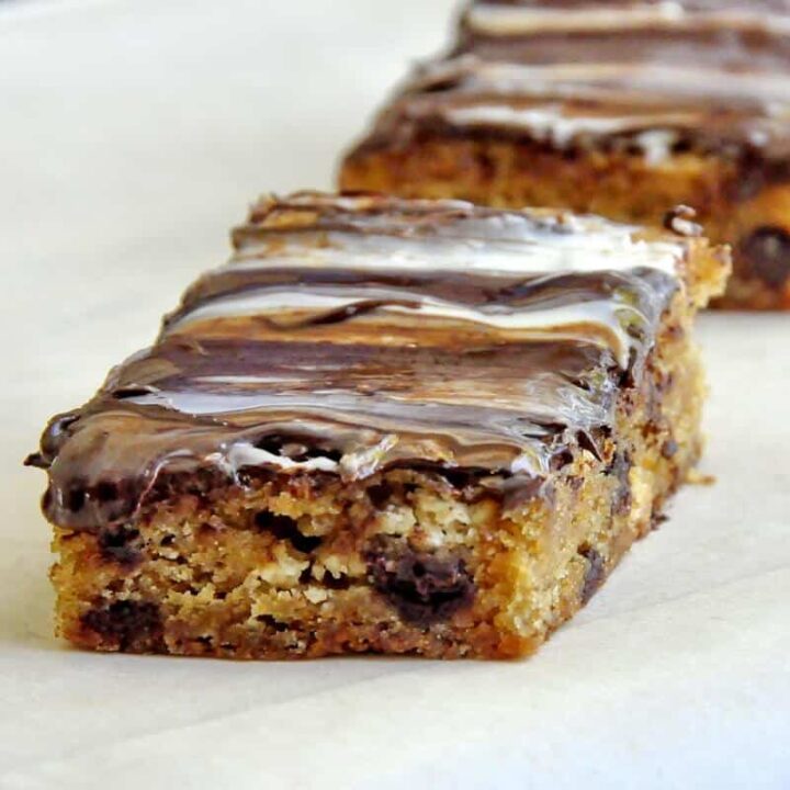 Black & White Chocolate Chip Squares