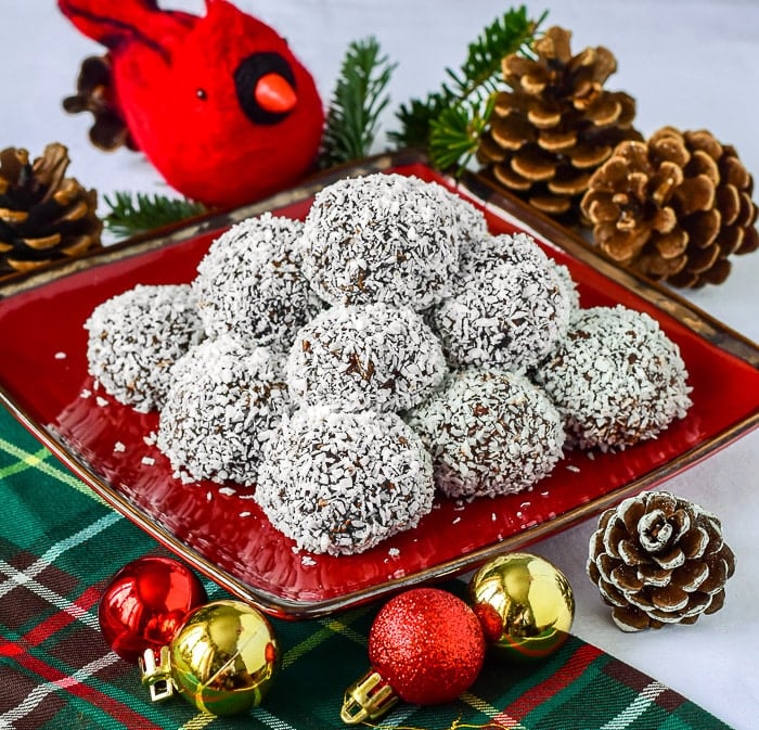 Newfoundland Snowballs stacked on a red plate