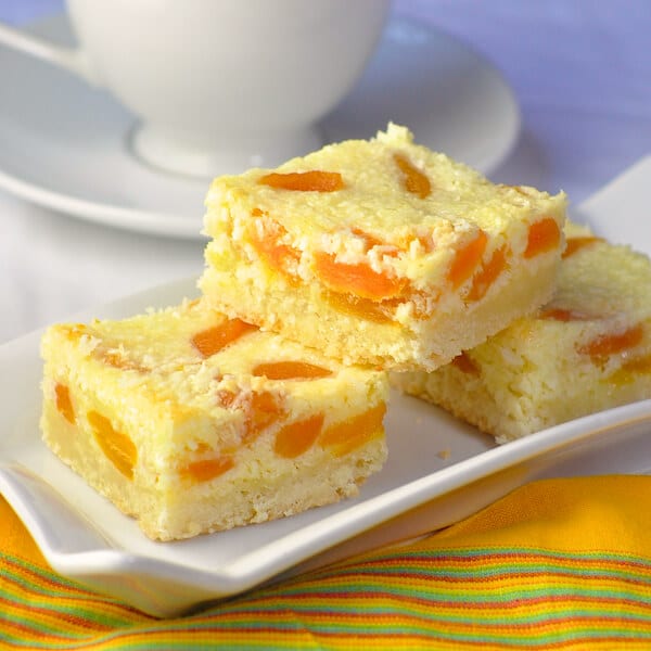 Apricot Coconut Cookie Bars