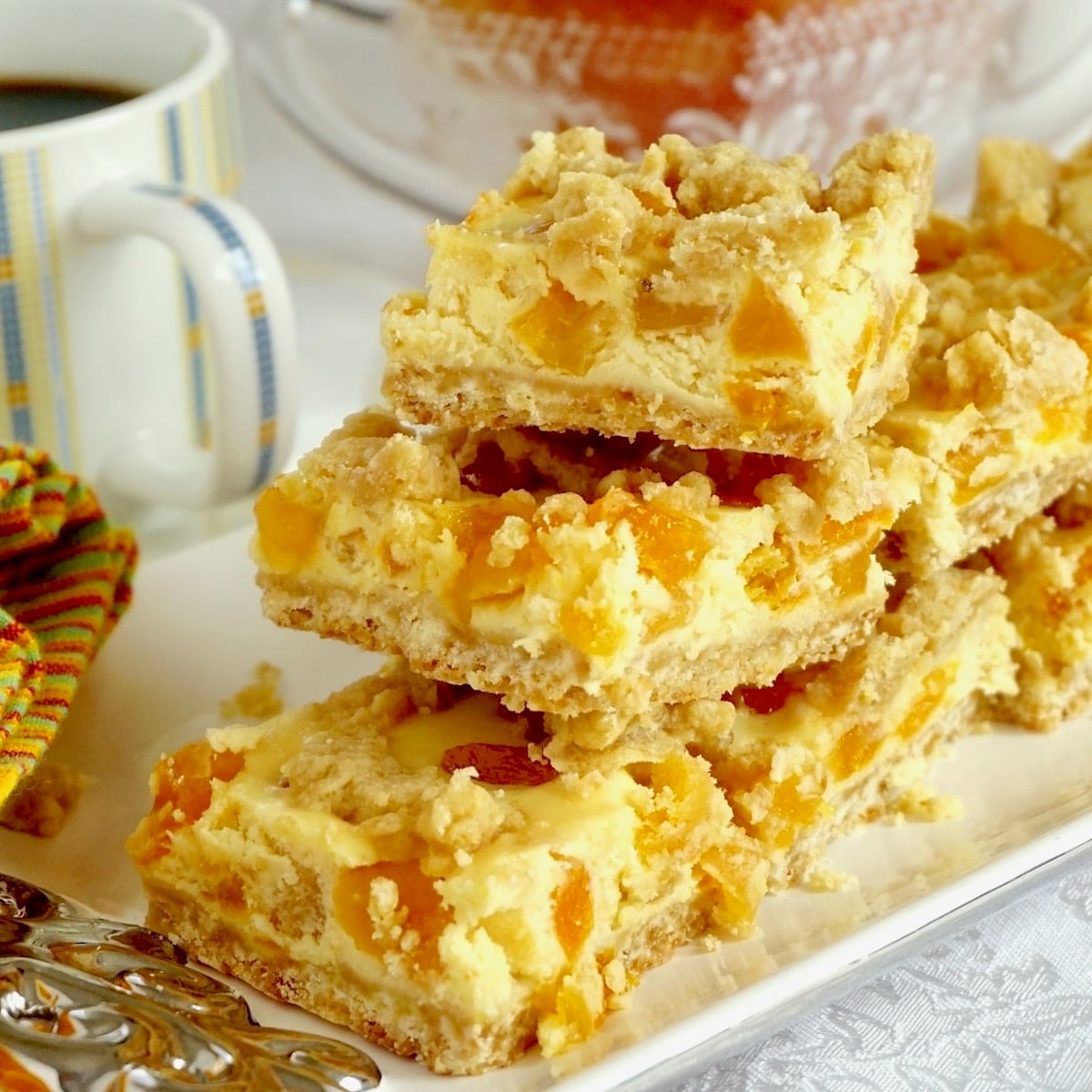 Apricot Amaretto Cheesecake Bars