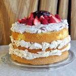 Strawberry Fool Pavlova Cake