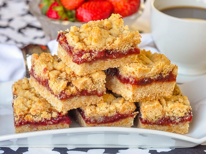 Strawberry Crumble wide shot photo on white plate