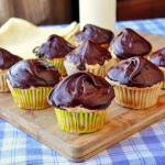 Nutella Ganache Banana Cupcakes