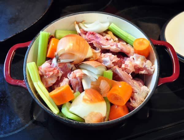 How to make chicken stock or beef stock in the oven