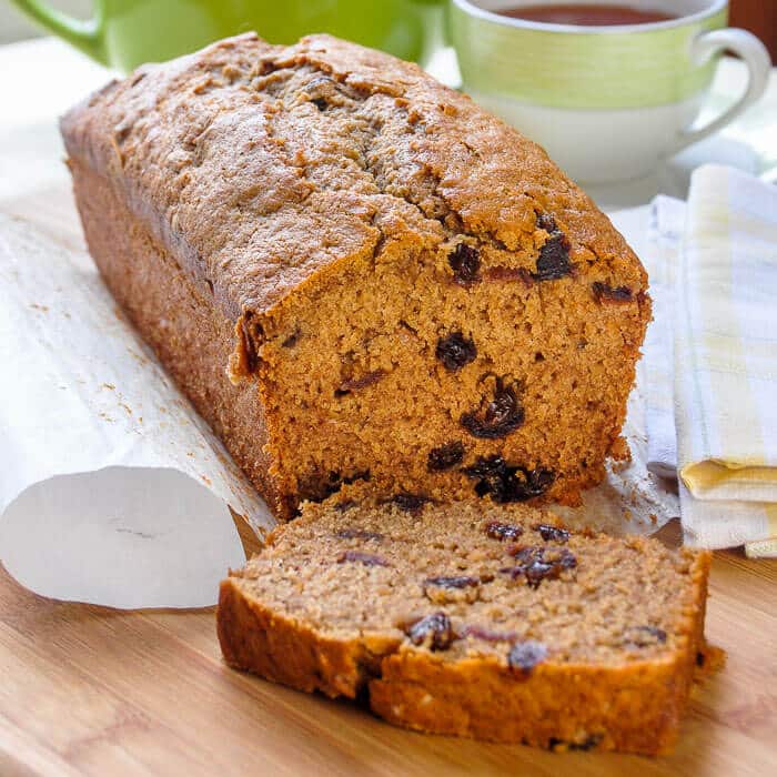 Old Fashioned Raisin Tea Loaf