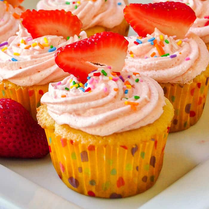 Strawberry Buttercream Cupcakes - no artificial, colours or flavours!