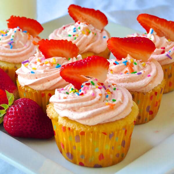 Strawberry Buttercream Cupcakes