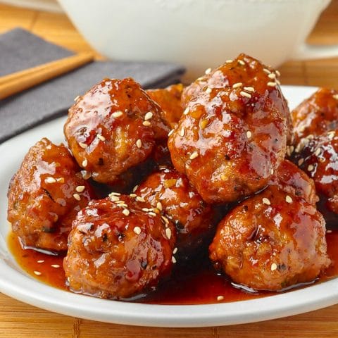 Honey Garlic Meatballs close up featured image