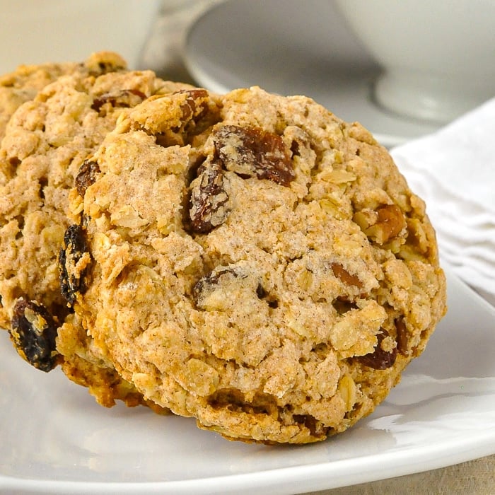 Pecan Raisin Oatcakes close up photo