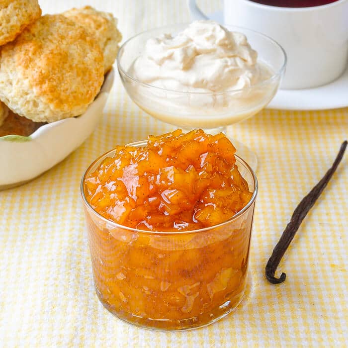 Vanilla Mango Jam, a quite simple however elegant little jam for teatime! Vanilla Mango Jam, a quite simple however elegant little jam for teatime!