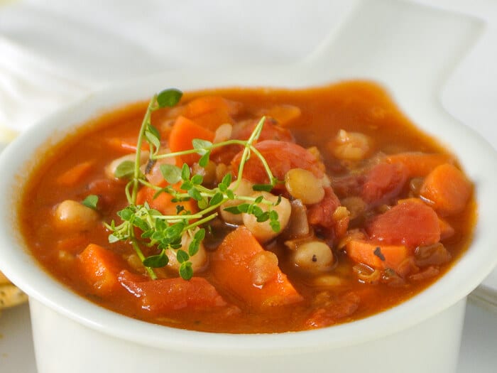 Chickpea Soup with Green Lentils and Tomato