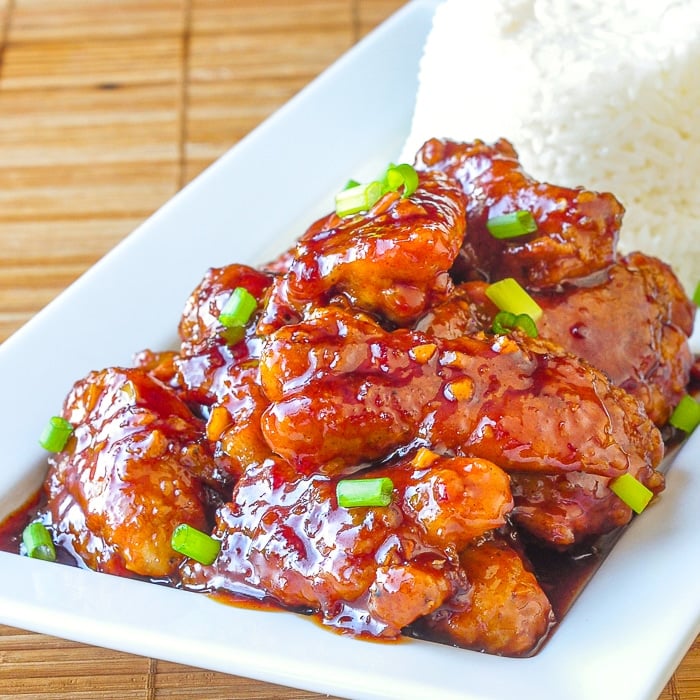 General Tso Chicken close up photo for featured image