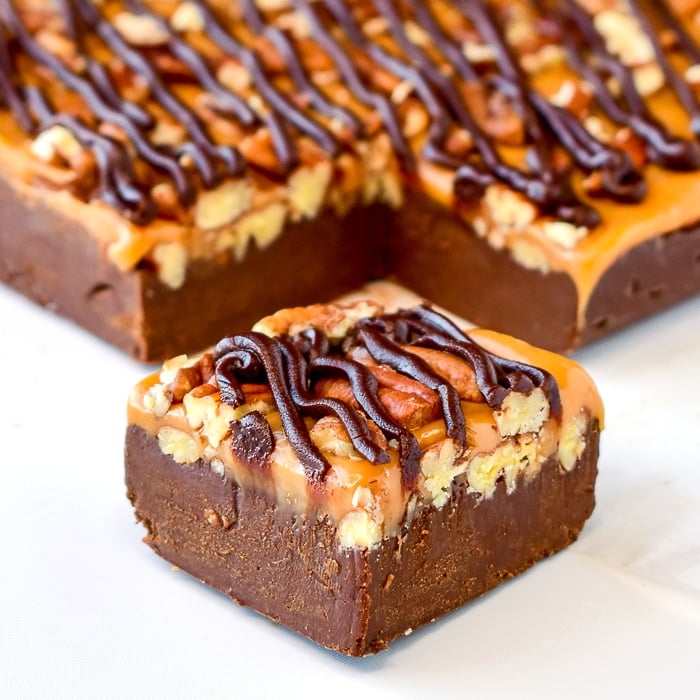 Turtle Fudge A Foolproof Oh So Easy Recipe Using Simple Ingredients