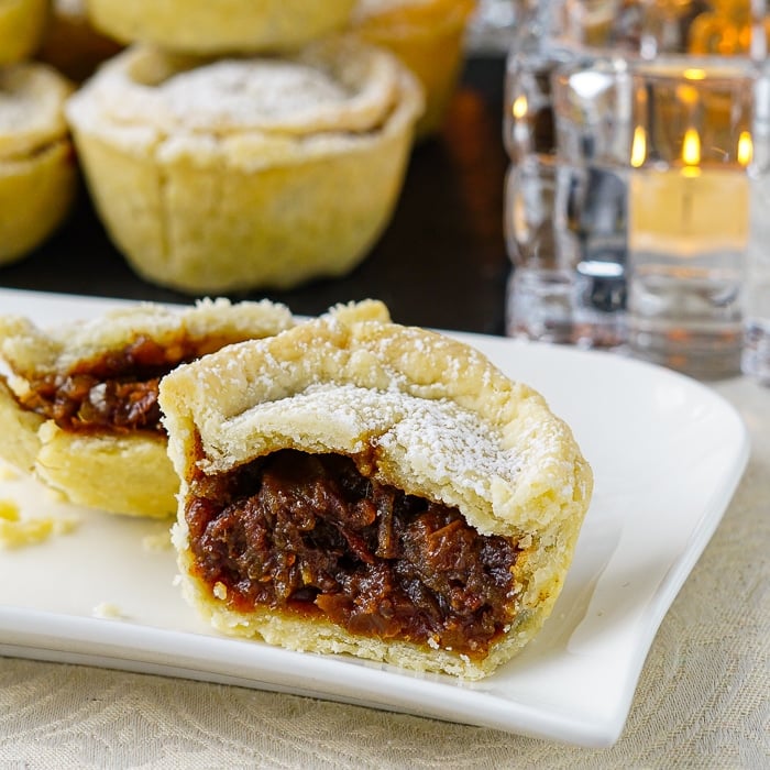 The beautifully fragrant and flavourful filling in Mince Pies with clementine and brandy.