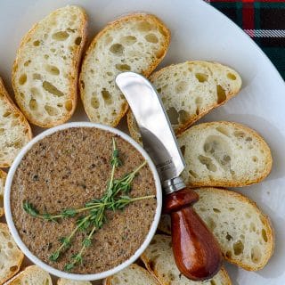 Mushroom Pâté. An easy recipe with rich, earthy flavour!