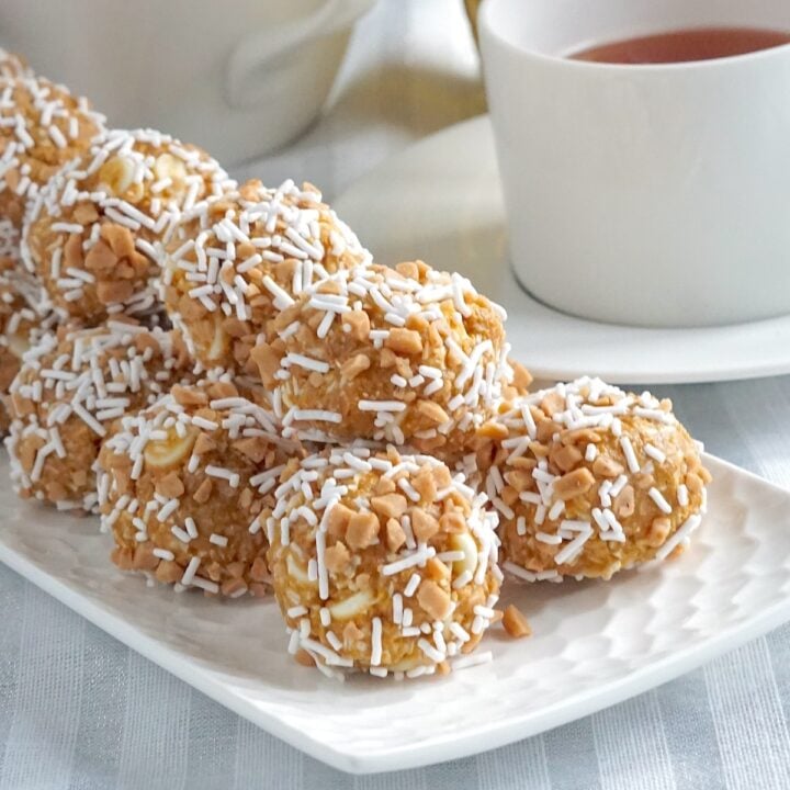 Close up photo of for featured Google image