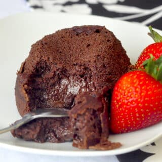 Molten Chocolate Mousse Cake close up photo of one serving for featured Google image
