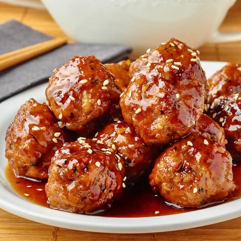Honey Garlic Meatballs close up featured image