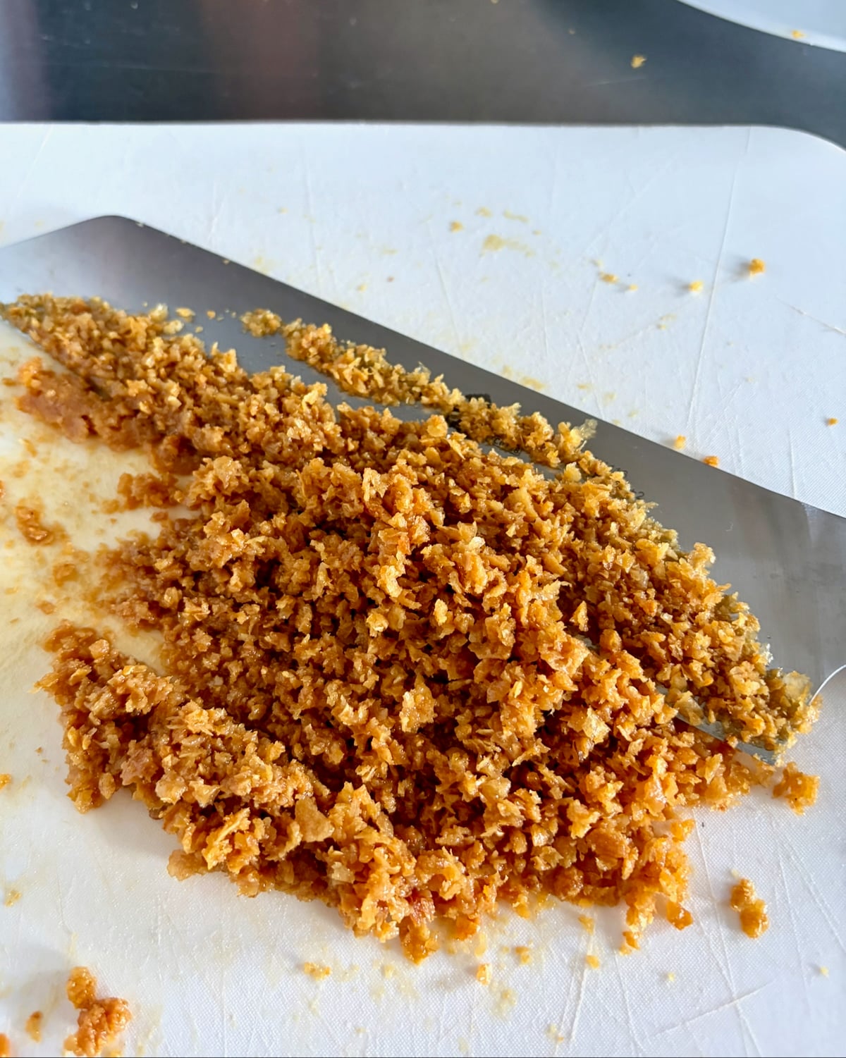finely chopped crispy chicken skins for chicken skin gravy