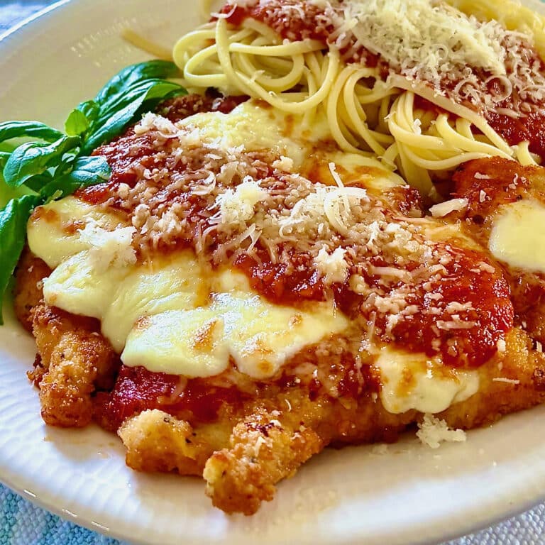 Easy 30 Minute Chicken Parmesan close up photo for featured image.